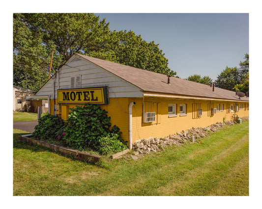 The generic “Yellow” Motel, Ohio Highway 20