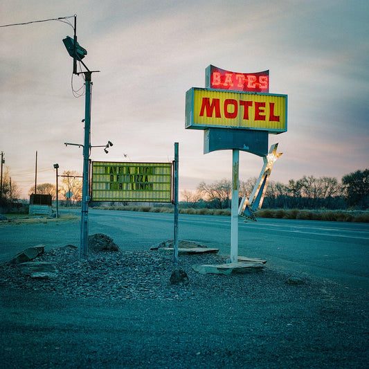 The Bates Motel, Vale, Oregon - Walloy