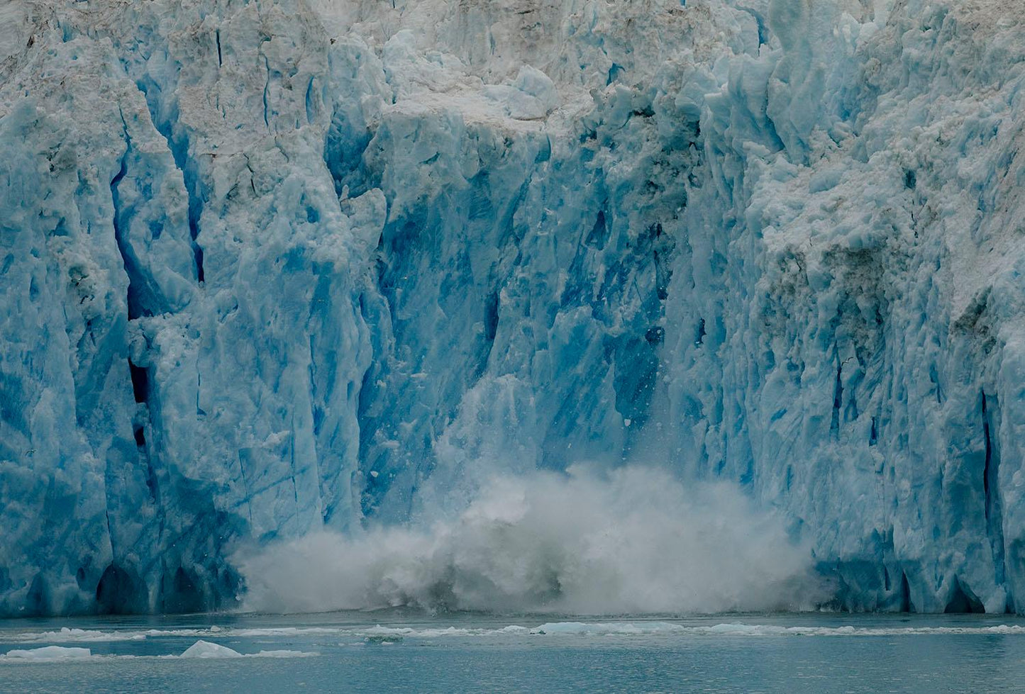 Dramatic Calving of LeConte Glacier No. 1, Alaska - Walloy