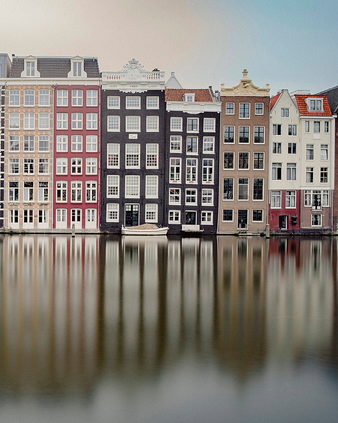 The essence of Amsterdam - Damrak