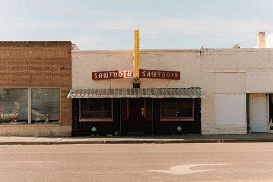 Sawtooth Club, Arco, Idaho - Walloy