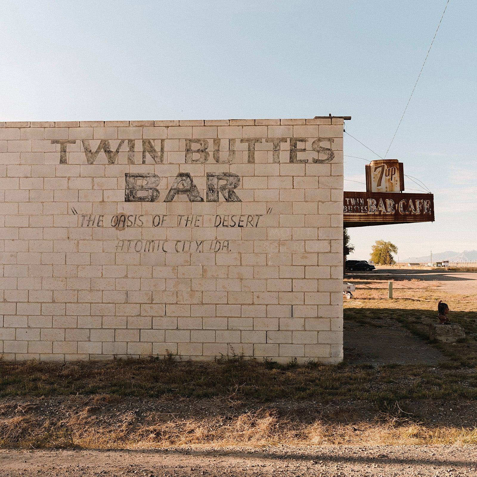 Twin Buttes Bar, Atomic City - No. 1 - Walloy